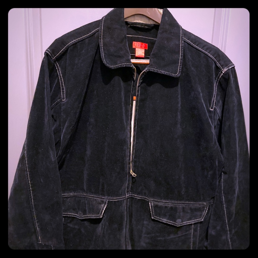 IZOD men’s coat in black.